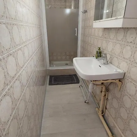 Meuble Au Pied Du Chateau شقة *