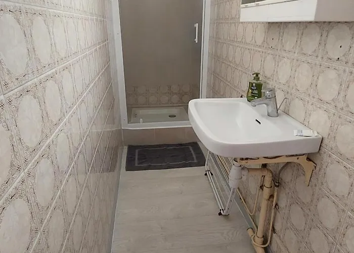 Meuble Au Pied Du Chateau Apartamento *